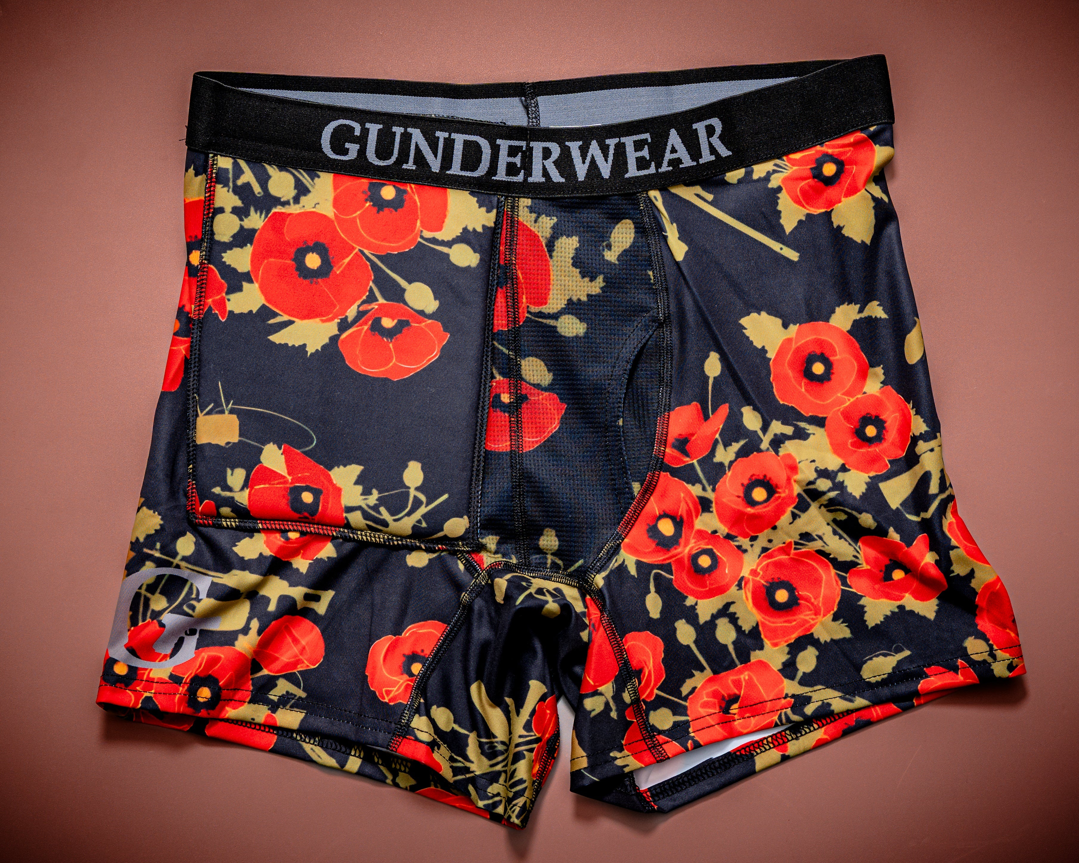 OTTE GEAR x GNDRWR Poppies of War GUNDERWEAR Hip/duty / Large / Right