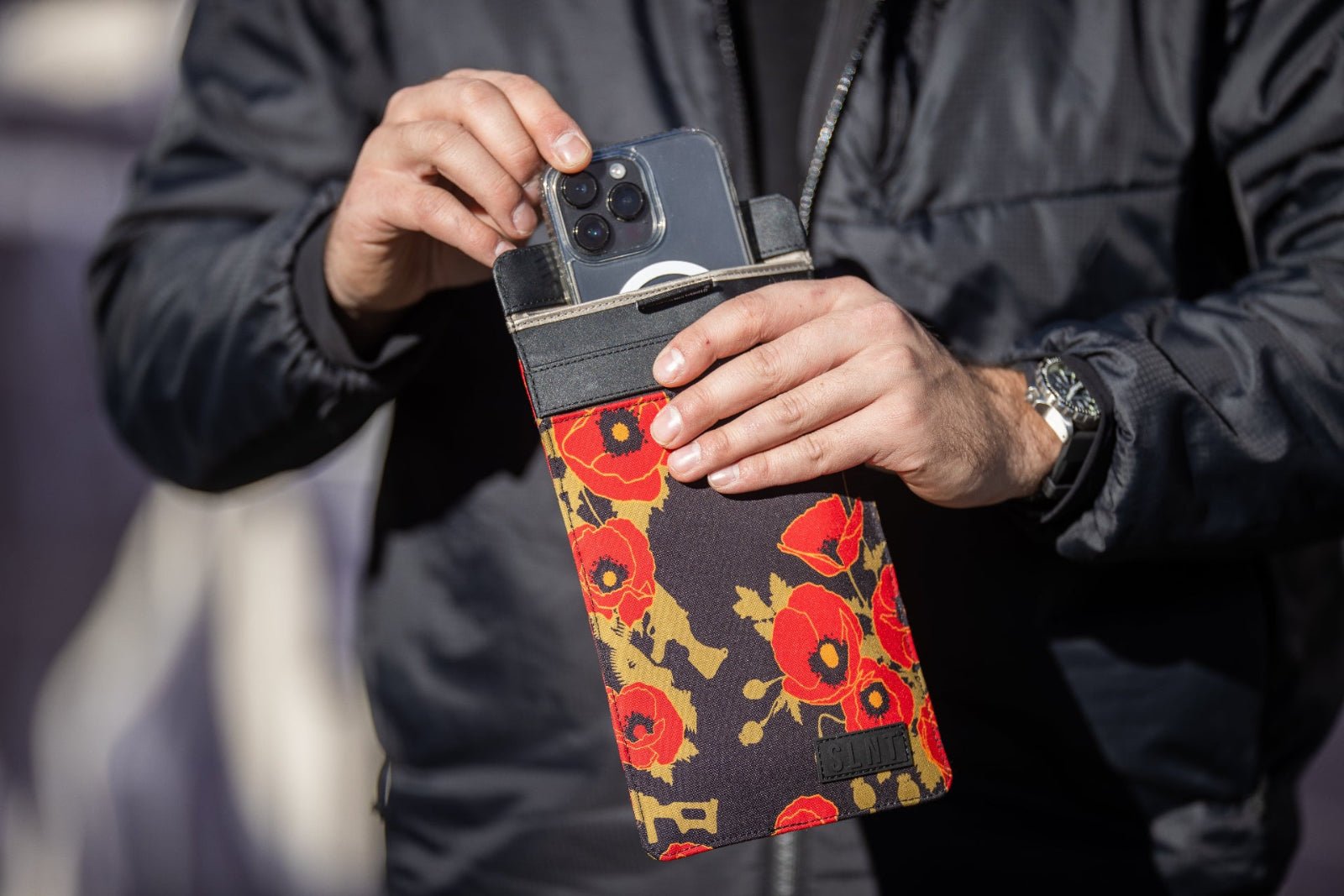 SLNT® x OG POW Faraday Phone Sleeve